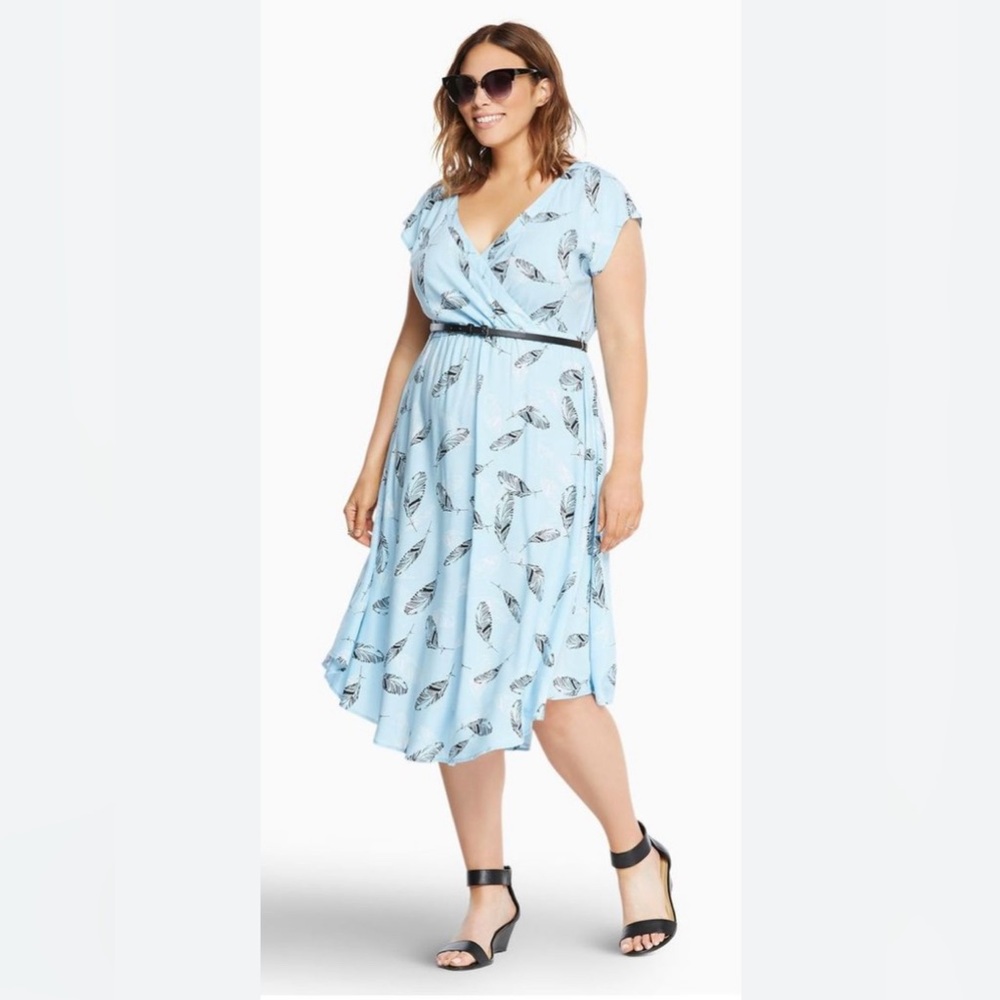 Torrid Light blue midi dress with black and white feathers size 2